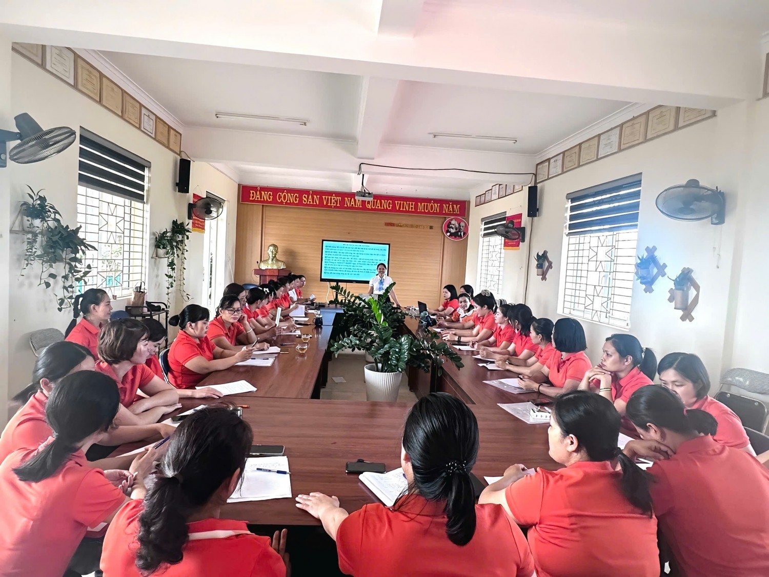 Trường mầm non Thanh xương với công tác bồi dưỡng chuyên môn  hè 2025